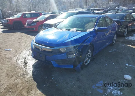 2018 Honda Civic Lx z USA, uszkodzony, nr VIN 19XFC2F57JE204173